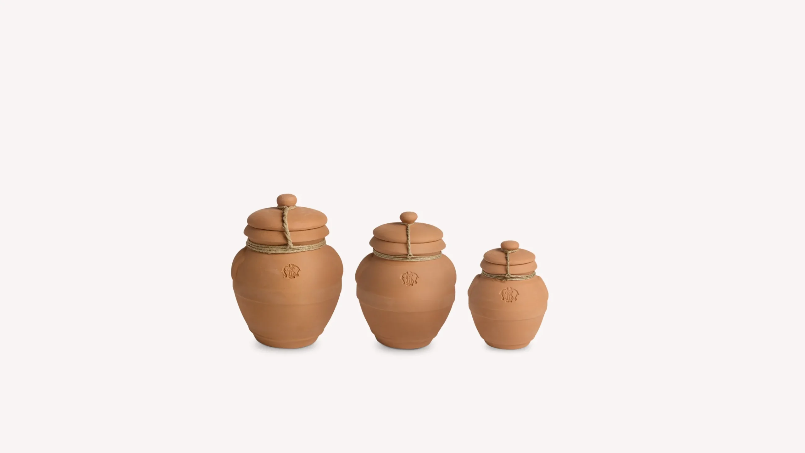 pot_pourri_in_orcio_di_terracotta_0.webp Store Santa Maria Novella Pot Pourri in Orcio di Terracotta